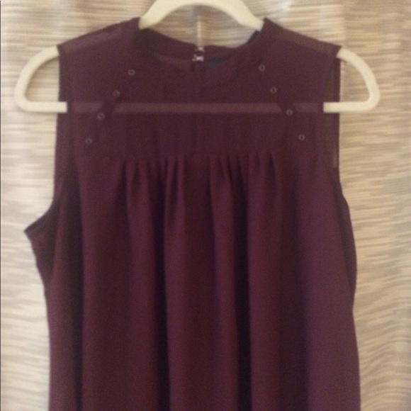 Worthington Maroon Blouse - Picture 2 of 3